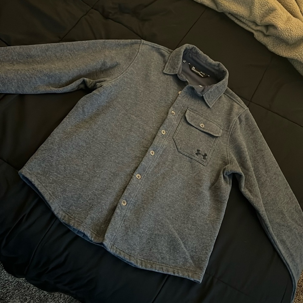 Under Armour Men’s jacket size Large